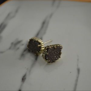 Kendra Scott Tessa Gold Stud Earrings in Platinum